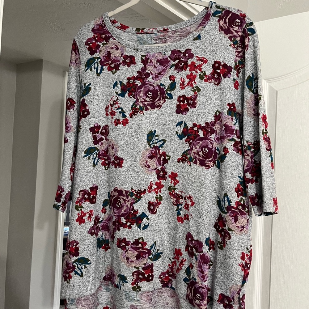 Lane Bryant Red and Gray 3/4 Sleeve Blouse